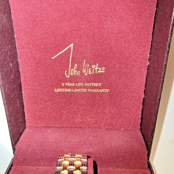 New John Weitz Men\'s Dress Watch - Never Worn - Gold Tone - New Battery main image 15